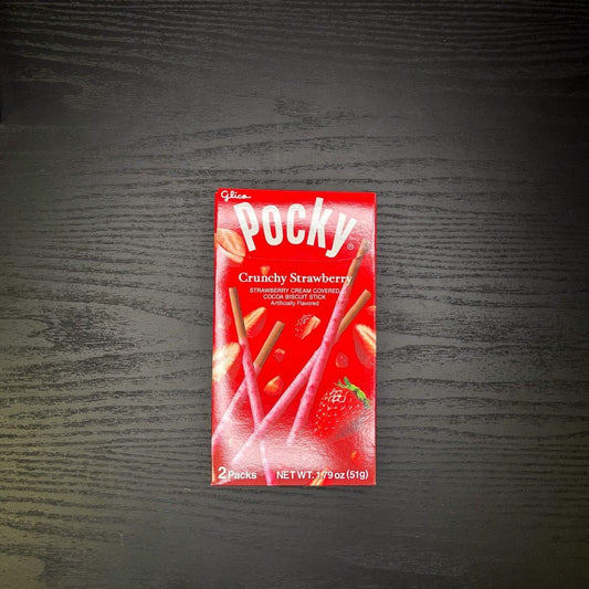 Pocky Crunchy Strawberry - HouseOfMunchiez